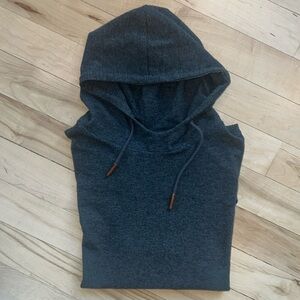 Men’s Seeded & Sewn Pull Over Sweatshirt​